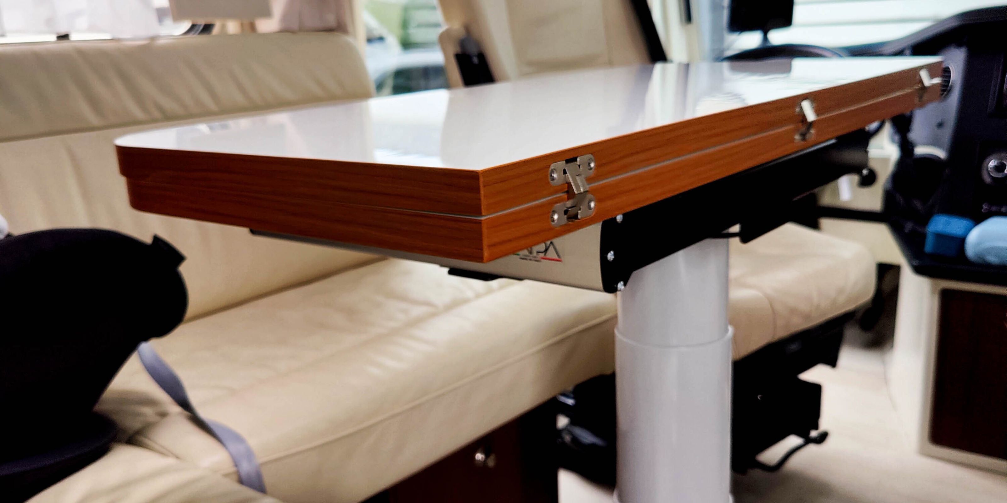 Motorhome table tops - freely configurable