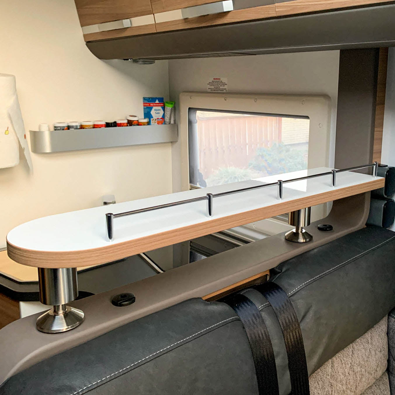 3036 Storage shelf for Adria SL models from 2018 to 2021 - High-gloss white with edge in cherry/havana / with railing
