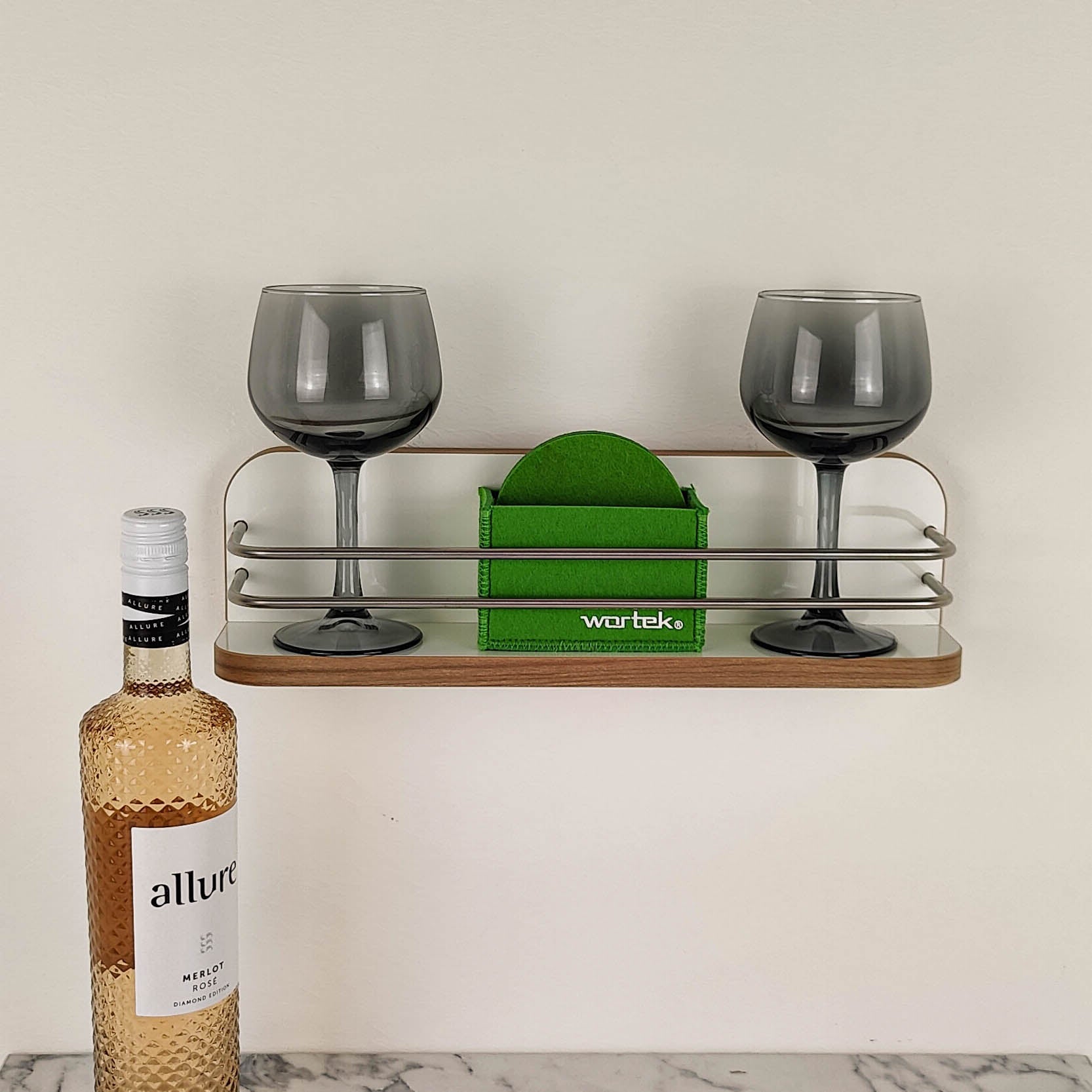 #color_high-gloss white with edge in cherry/havana and stainless steel railing