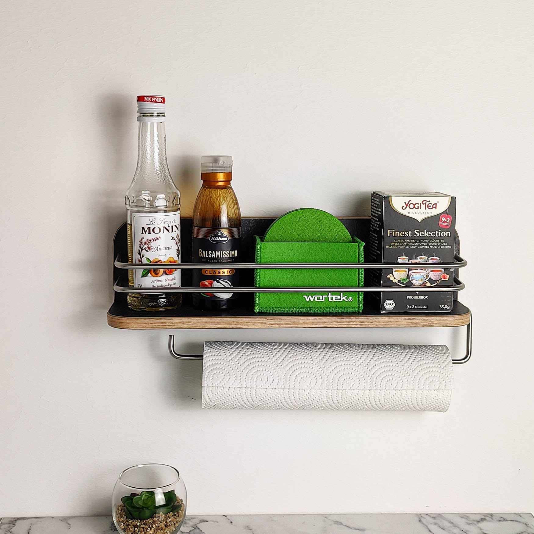 #color_Terrazzo Nero with edge in elm Salisbury and stainless steel railing