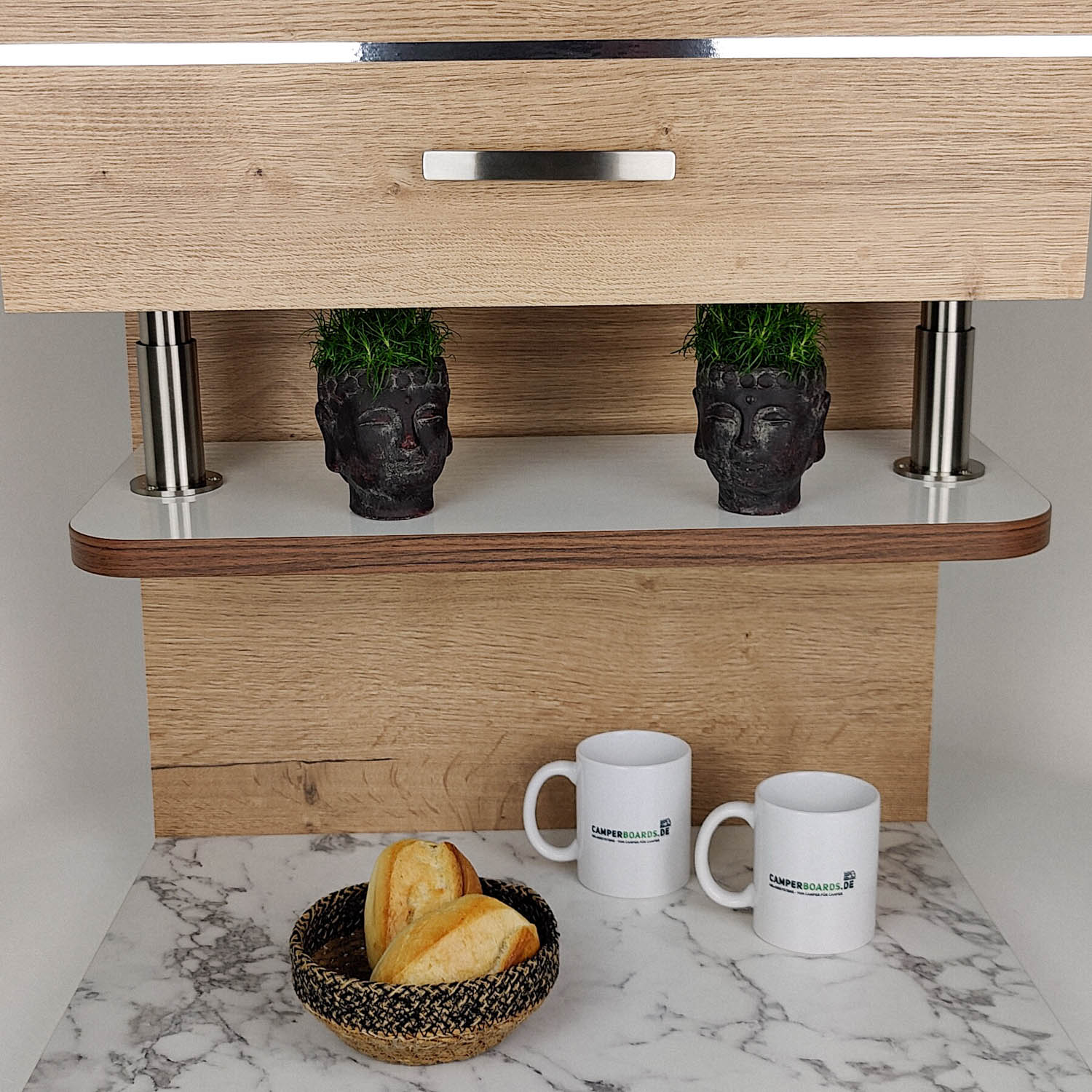 #color_high-gloss white with edge in Madison Walnut