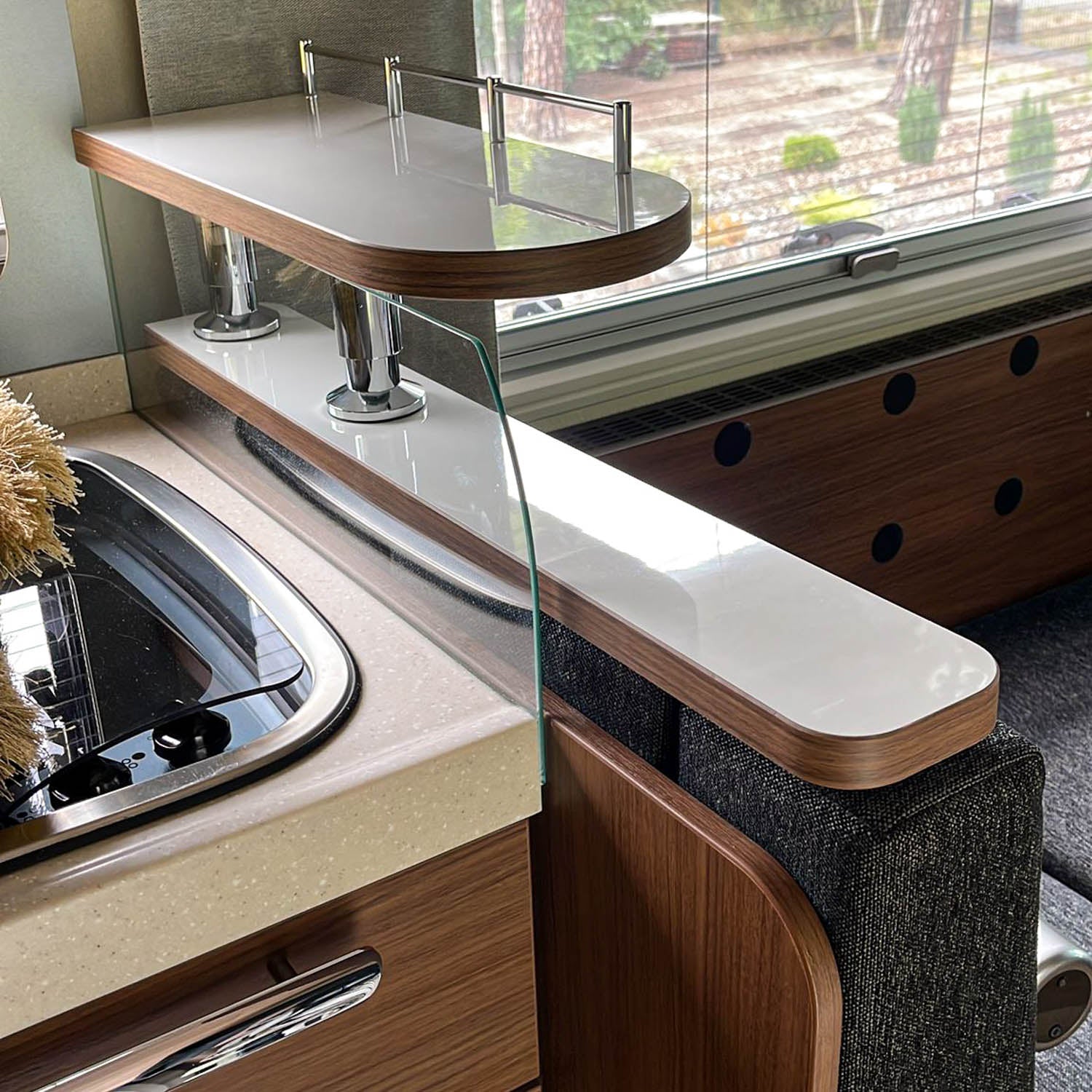 Storage board Niesmann and Bischoff with Madison Walnut