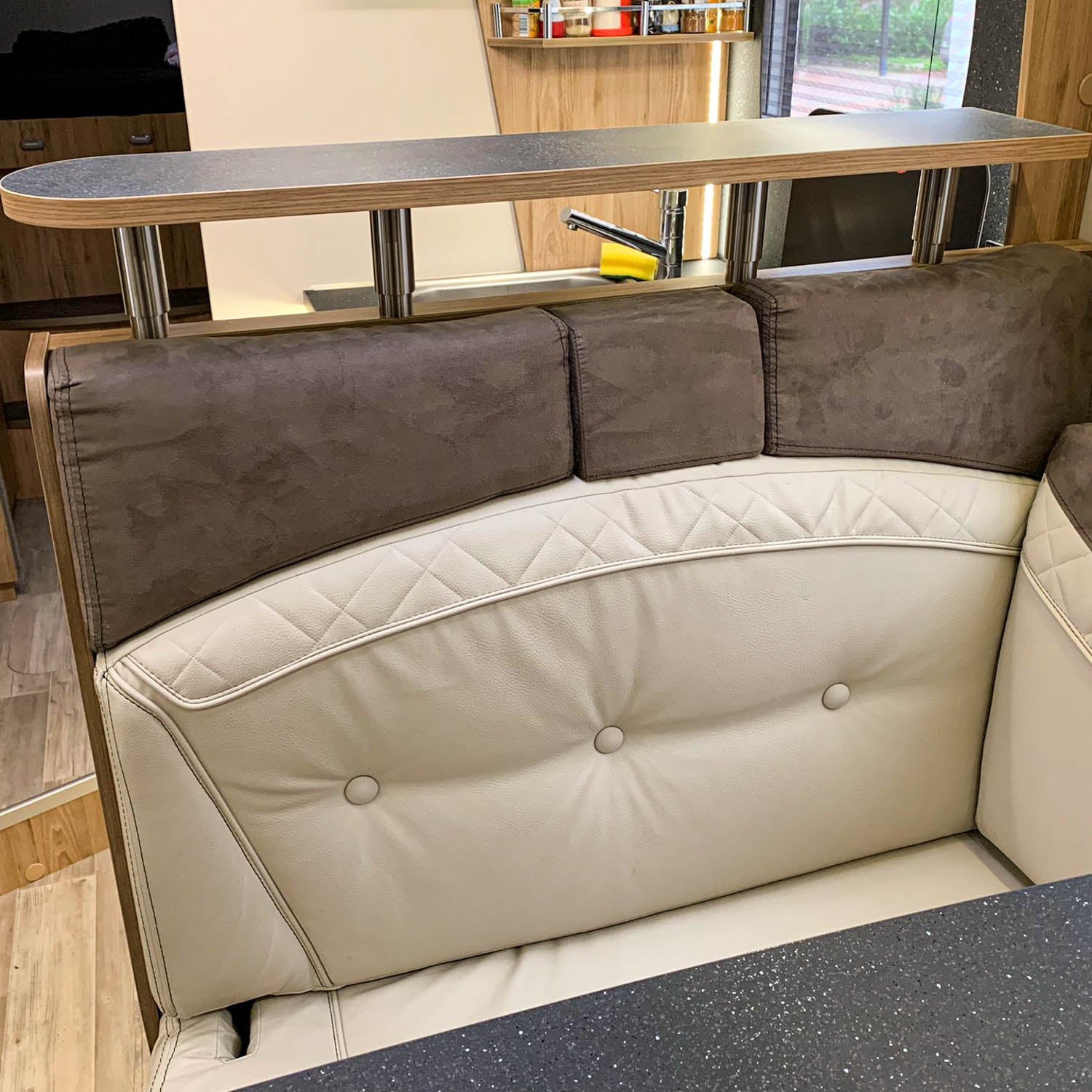 Storage board for Pilote models with L-shaped seating group