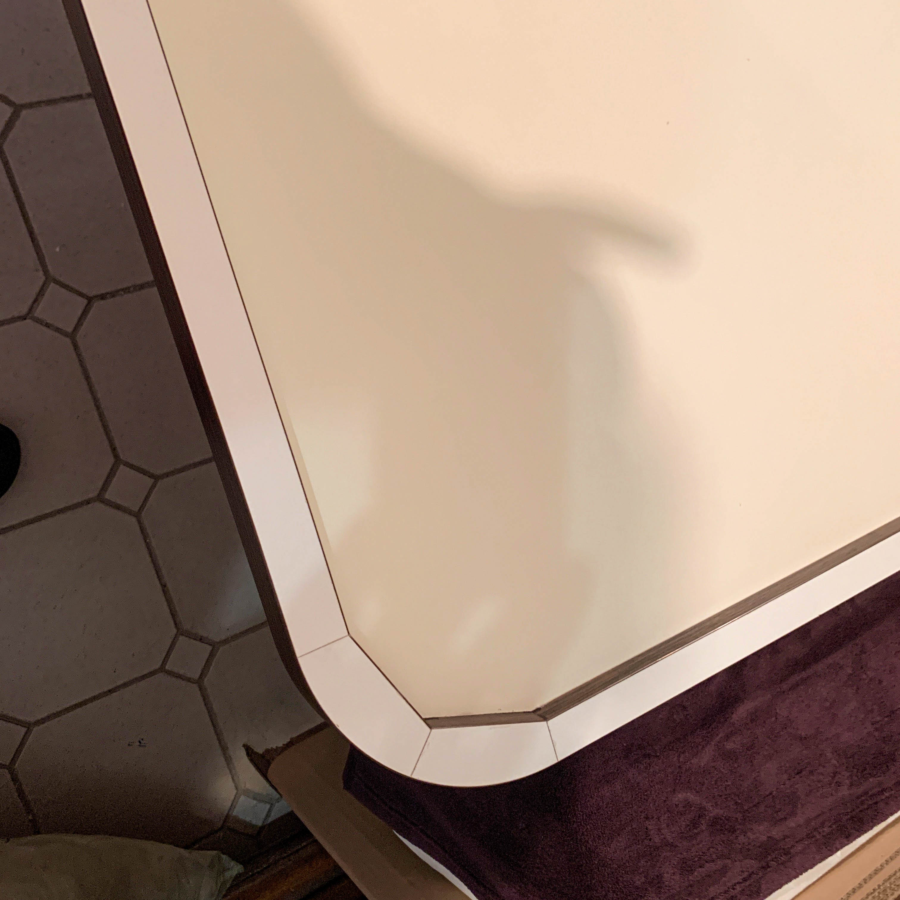 Table top for various Concorde models