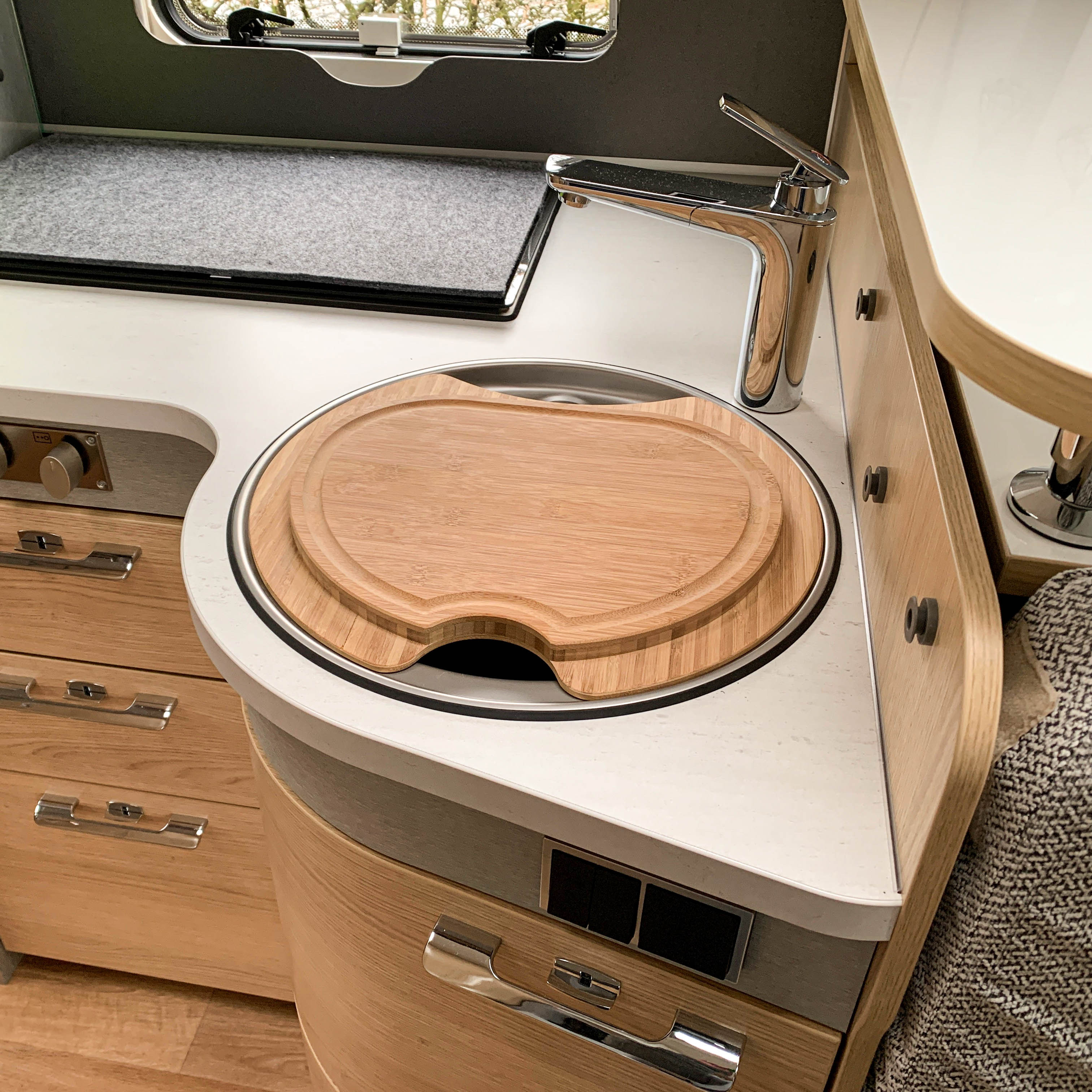 Cutting board with sink cover for Hymer and Eriba models