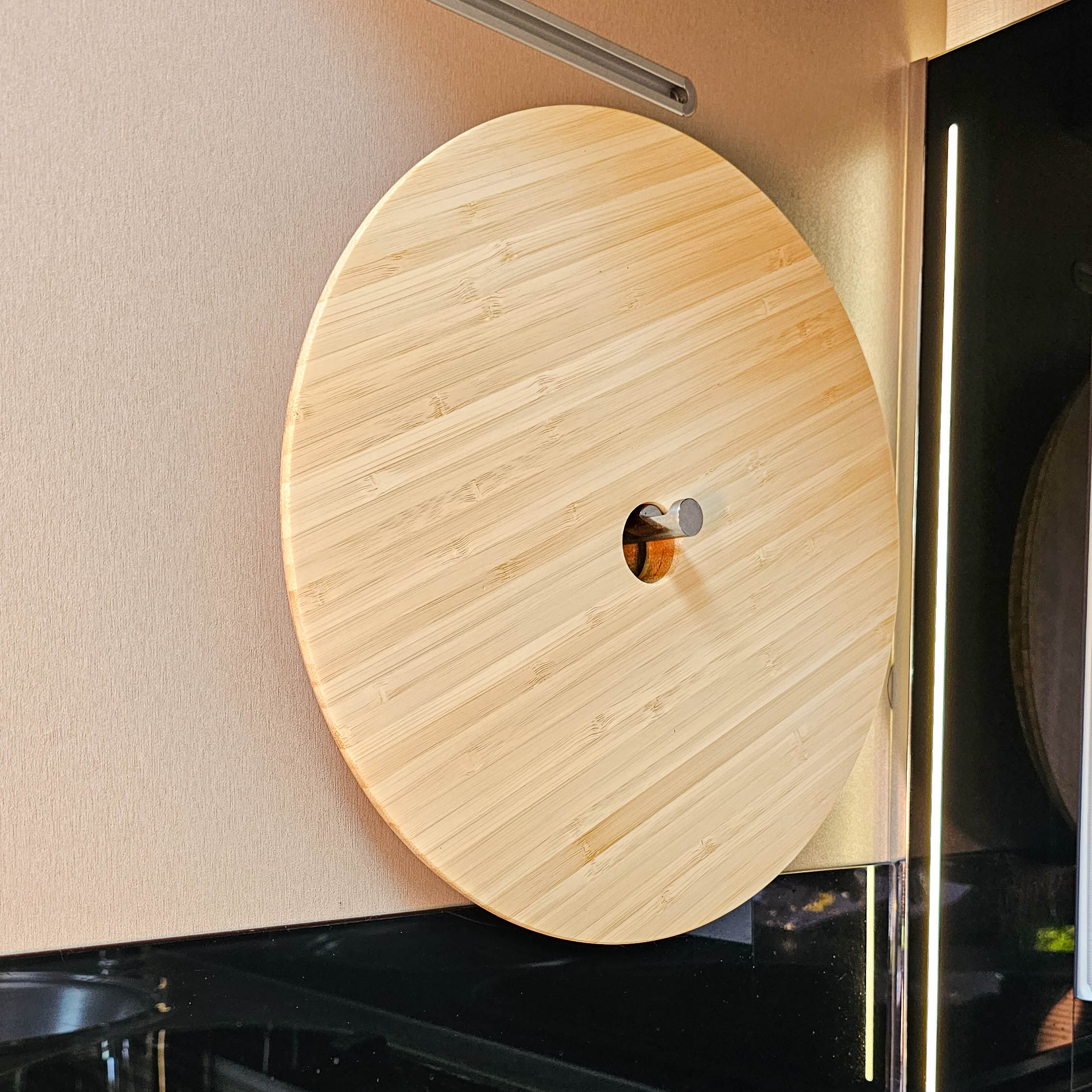 Cutting board with sink cover for Challenger