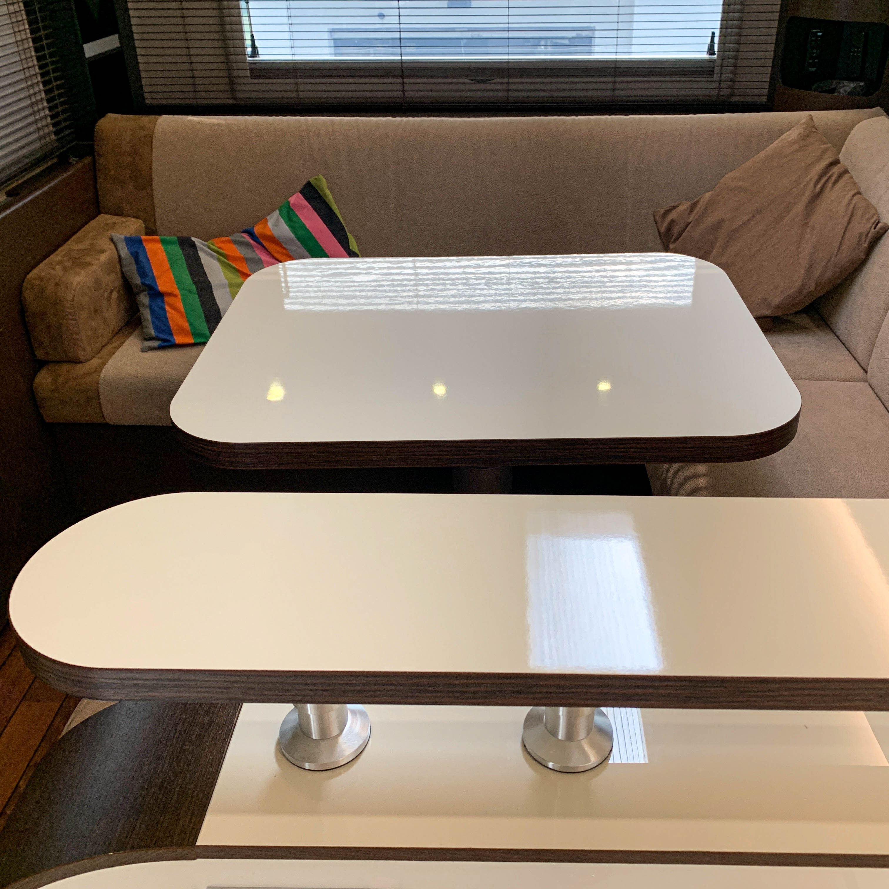 Table top for various Concorde models