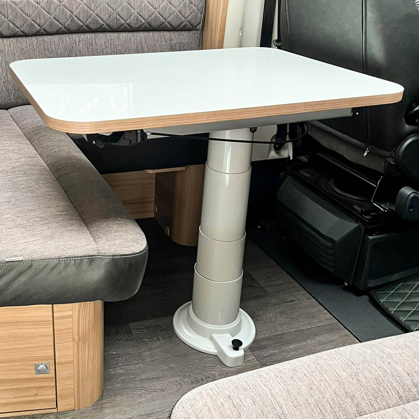 Nuova Mapa table frame including height-adjustable column for classic table tops