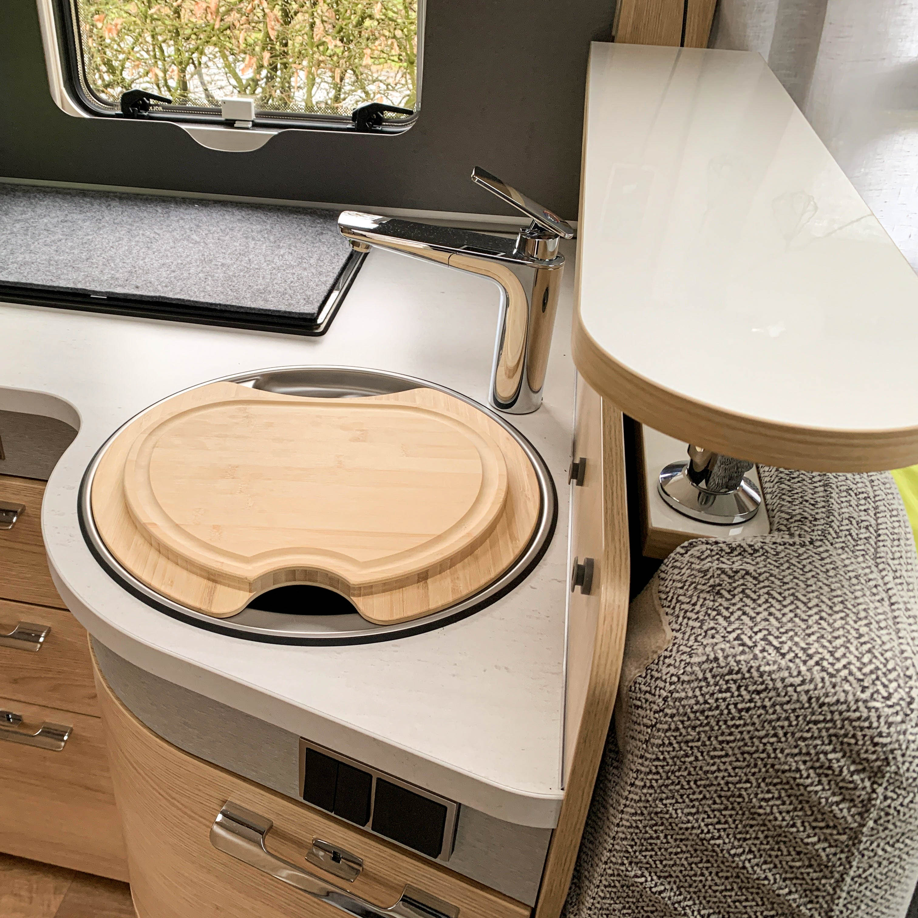 Cutting board with sink cover for Hymer and Eriba models